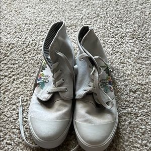 Women’s high top sneakers